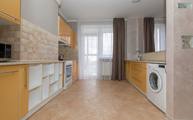 S Shikarnym Vidom na Rybnuyu Derevnyu Flat