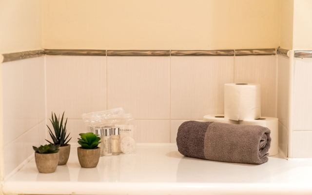 Ashleigh 2 bed apartment in the Centre of Watford