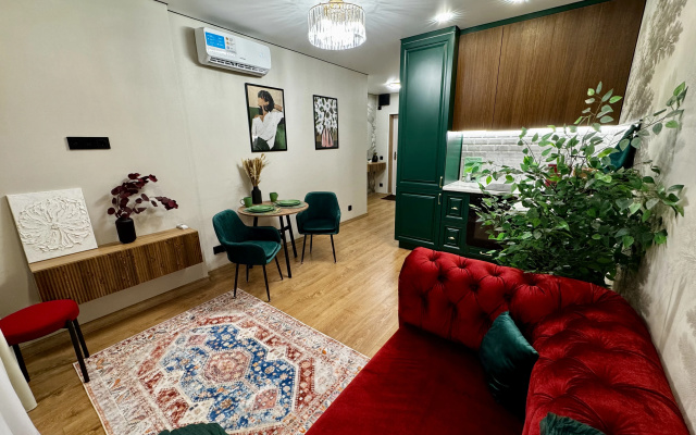 Квартира 1-к., 42 м² Изумрудная