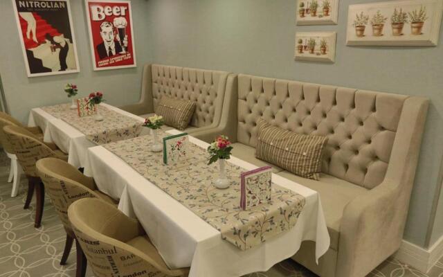 Just Inn Hotel