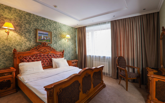 Bryut Hotel