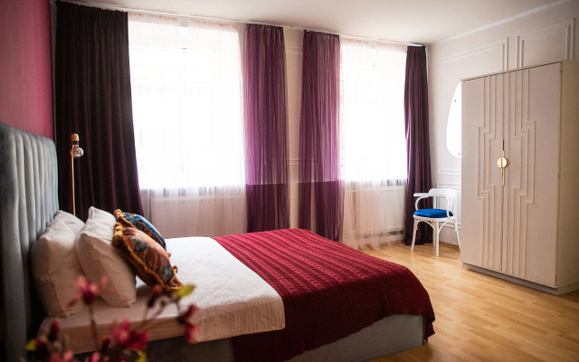 Апартаменты Просторная Трёшка на Чехова