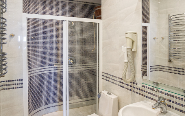 Pentkhaus Vozle Naberezhnoy Yalty - Ul.botkinskaya Apartments