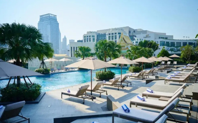 Отель Chatrium Grand Bangkok