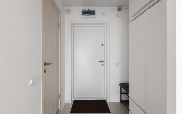 Квартира Домостроительная 2