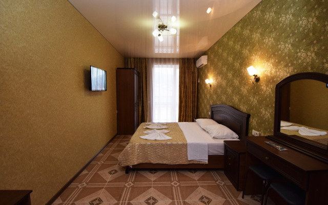 Ahilles Palas Guest house