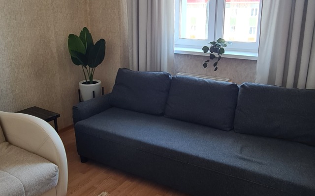 Апартаменты Тундровая 12 трехкомнатная