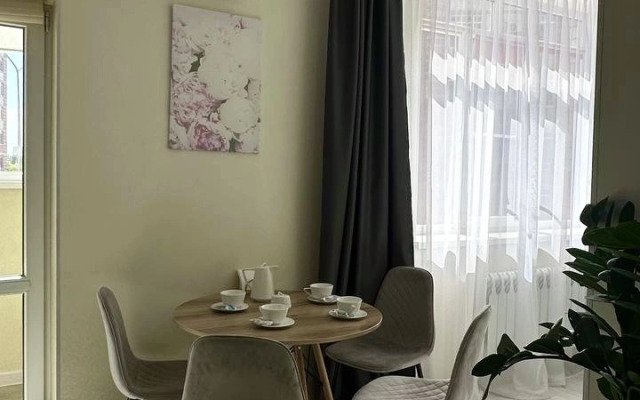 Green Apartment Ryadom S Tsentrom Flat