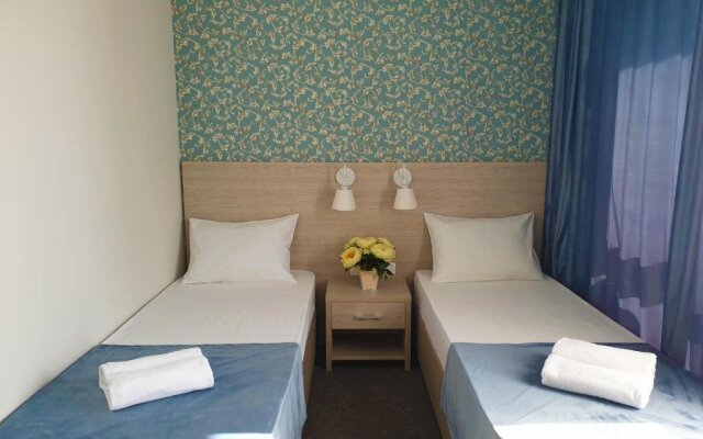 Club Resort Hotel "oasis"
