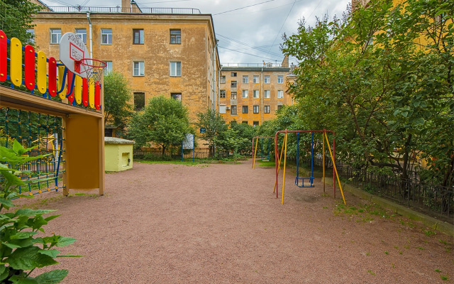 Квартира у Казанского Собора с Камином