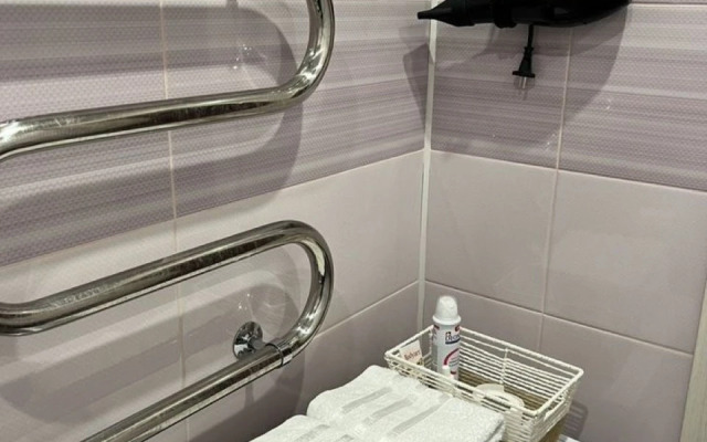 Stilnaya, Uyutnaya, Svetlaya S Kachectvennym Sepvisom Flat