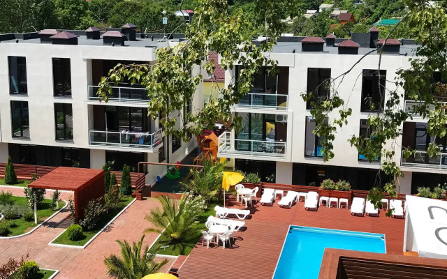 Green Palace Apartments