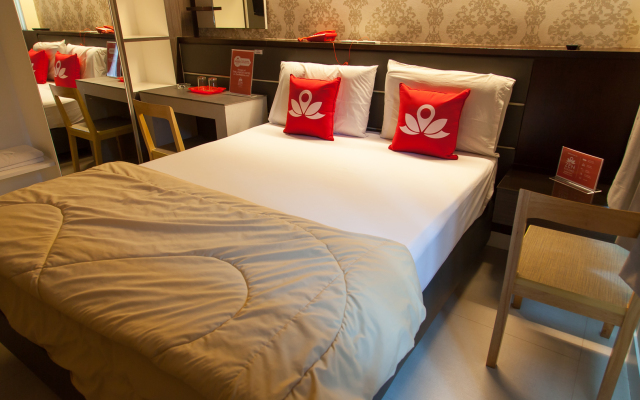 ZEN Rooms Phiphit Phokhai Hotel