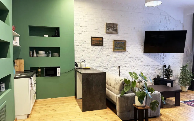 Na Kommunisticheskoy 12 Flat