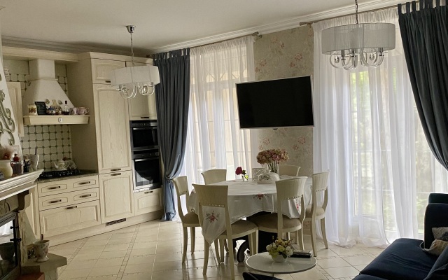 Дом Семь сосен