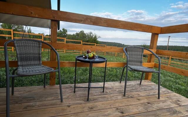 Zooglemping V Tulskoy Oblasti Glamping