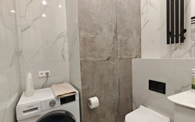 Квартира с дизайнерским ремонтом рядом с метро