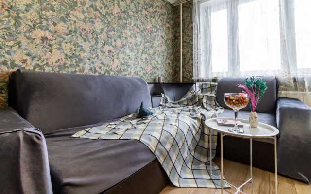 Na Pavshinskom Bulvare 1 Flat