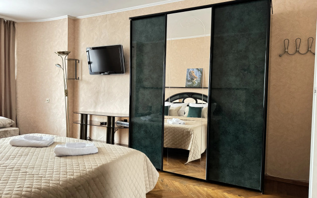 Batasheva Apart Flat