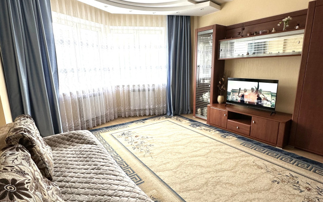 Квартира Просторная 2-к квартира