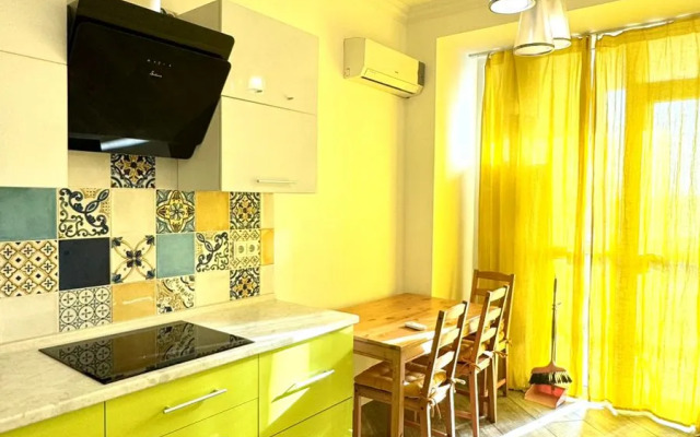 Idealnaya 3-K Kvartira dlya Semyi Flat