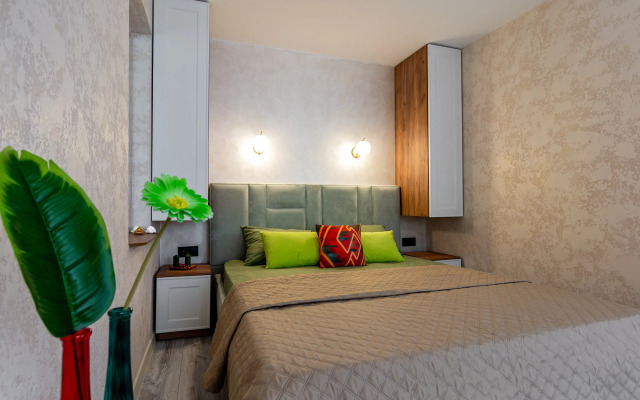 Апартаменты Рафаэлла Изумруд