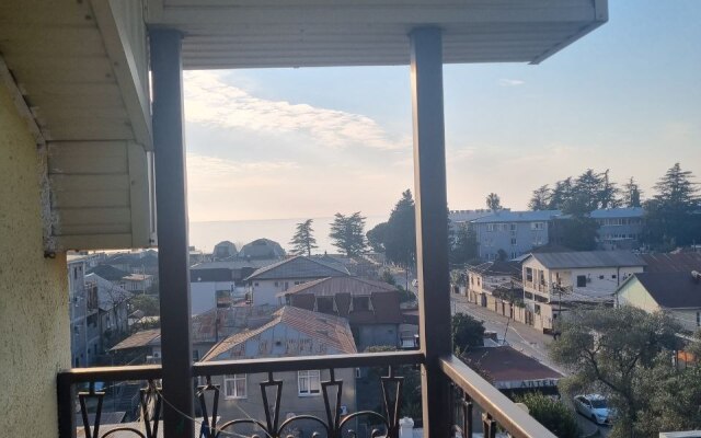 Akhra Guest House