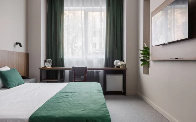 Seven Hills Brestskaya Hotel
