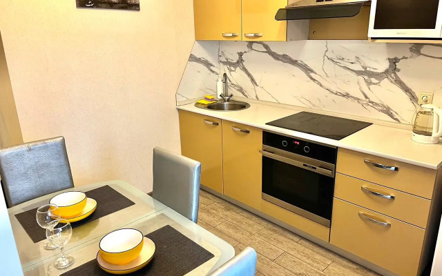 Апартаменты Студия Луна на Судоремонтной 31/1