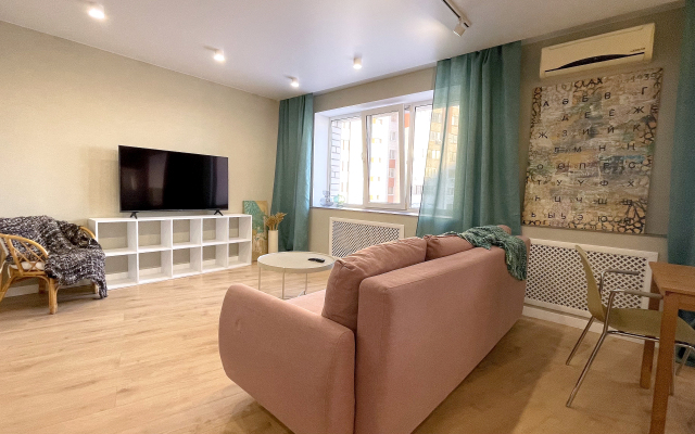 Апартаменты Стильная студия у метро на Чистопольской