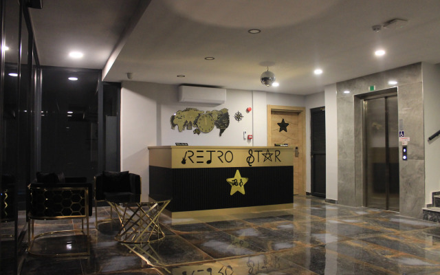 Retro Star Suites Hotel