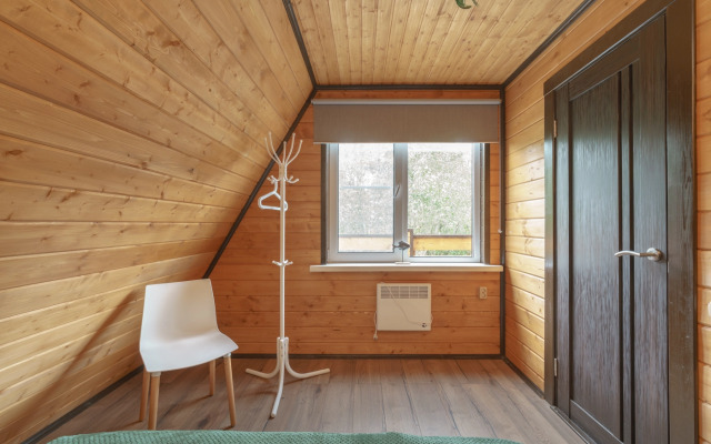 Частный дом Семейный афрейм с баней и бассейном у реки