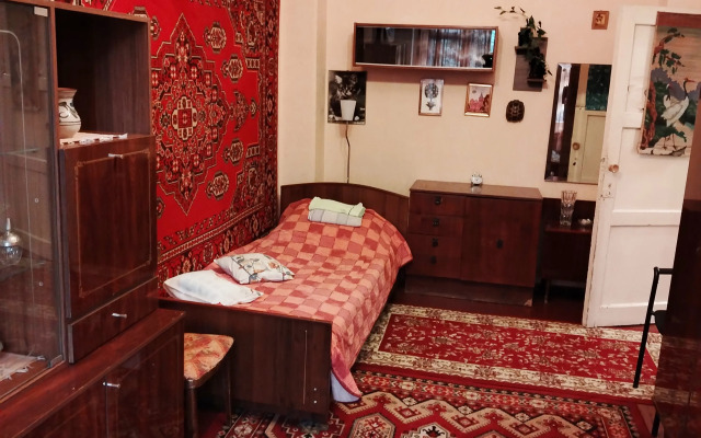 Dvukhkomnatnaya V Tsentre Goroda U Parka Flat