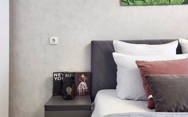 Sovremennye Lyuks S Saunoy Aviatorov D.34 Apartments