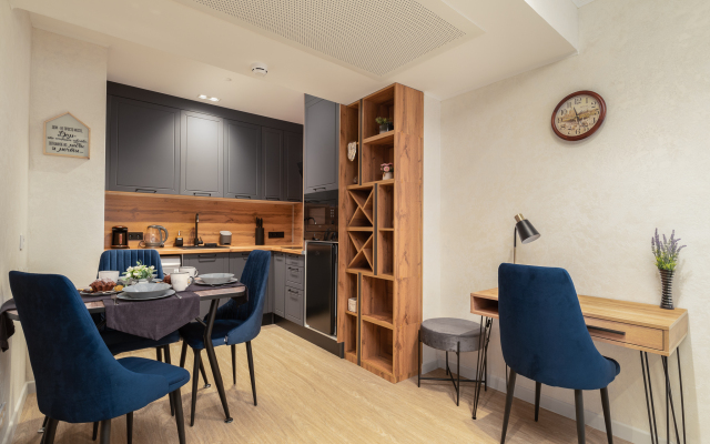 Апартаменты Grand Palace 702