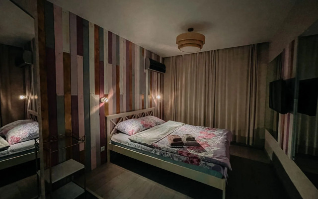 Na Prospekte Pobedy 46/30 Flat