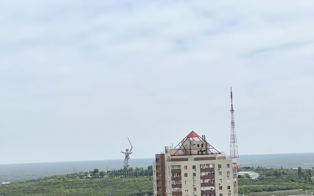 Shikarnye S Potryasayuschim Vidom Na Mamaev Kurgan Apartments