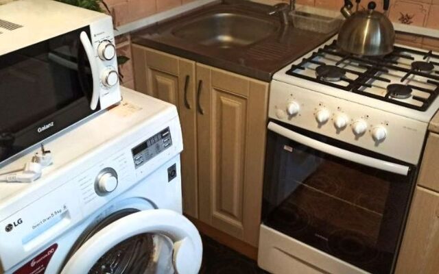 Апартаменты у спорткомплекса "Факел"