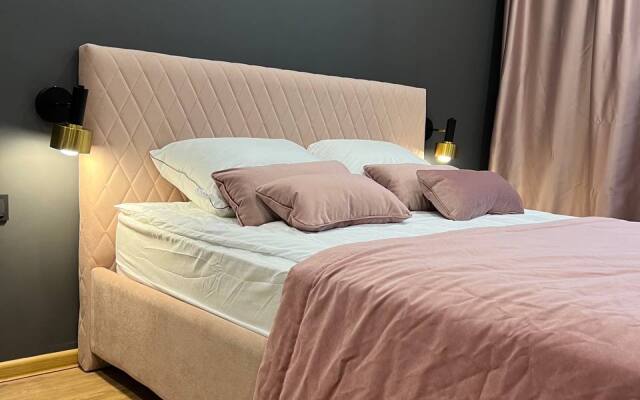 Dusty Rose Apartments