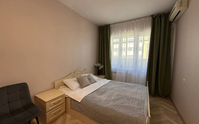 Studiya ryadom s aeroportom Yakutsk Flat