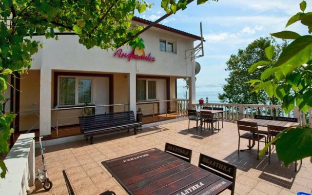 Anzhelika-Albatros Hotel