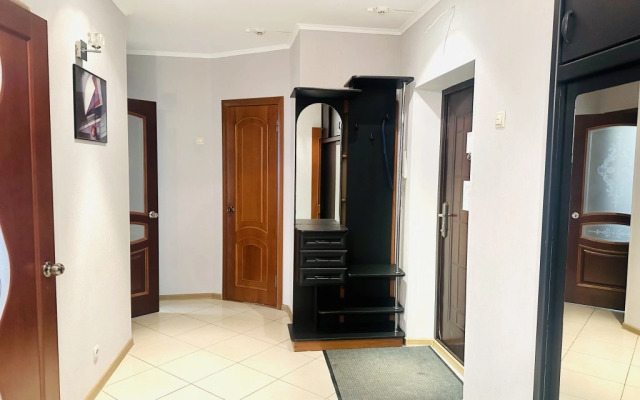 Апартаменты 400 Флэтс-Лайн на улице Красноармейская 100