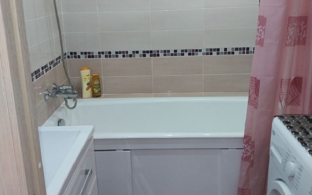 Apartamenty Komfort Na Studenetskoy, 8a