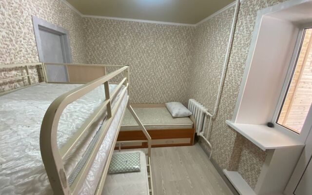Kvartira 3-Kh Komn. Kvartira. Tsentr Goroda Flat