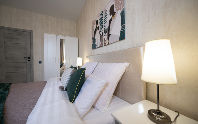 Апартаменты Пять Звёзд у Парка Гагарина