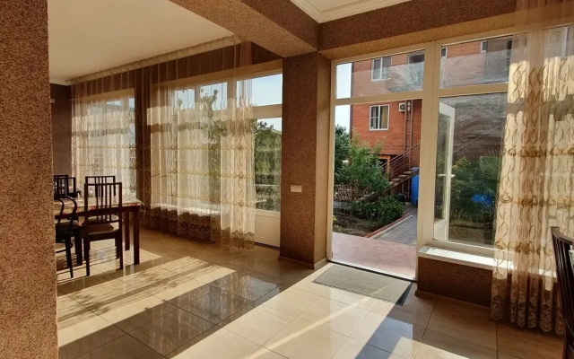 Guest house Tsentralny