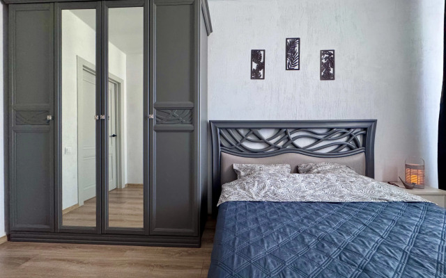 Na 24 Etazhe S Vidom Na Gorod Apartment