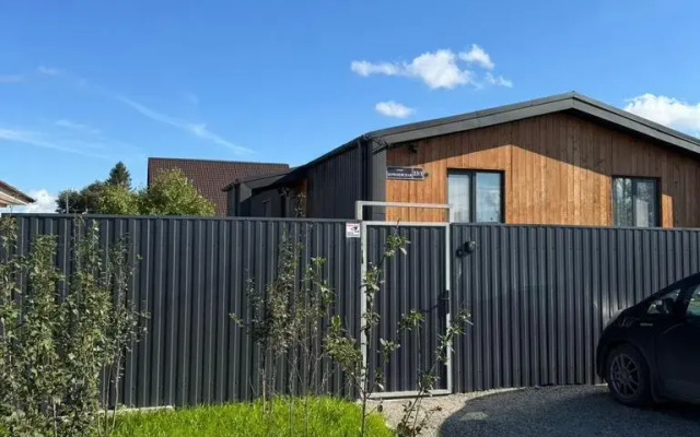 Частный Дом Сoврeменный Баpнхаус для Отдыхa