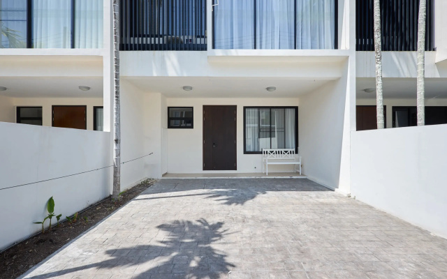 Апартаменты Townhouse Laguna Park 65/124