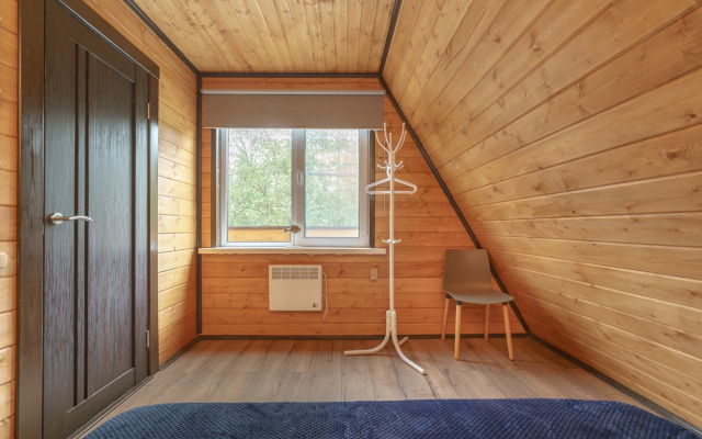 Частный дом Семейный афрейм с баней и бассейном у реки